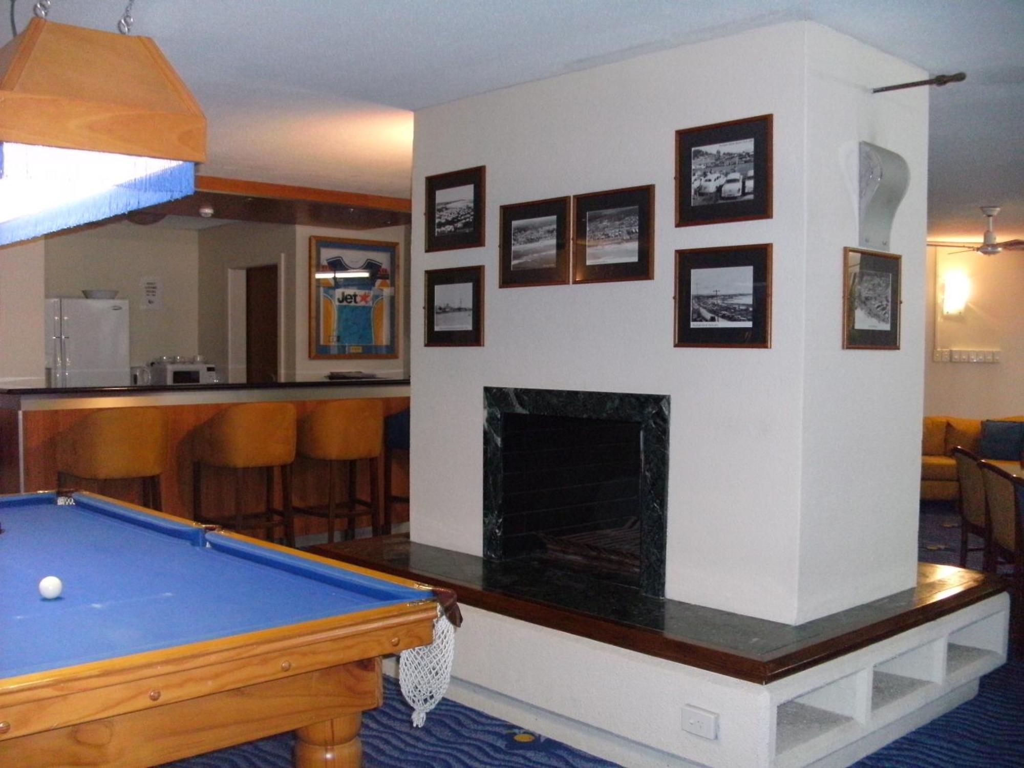 Mariner Shores Club Gold Coast Exterior photo
